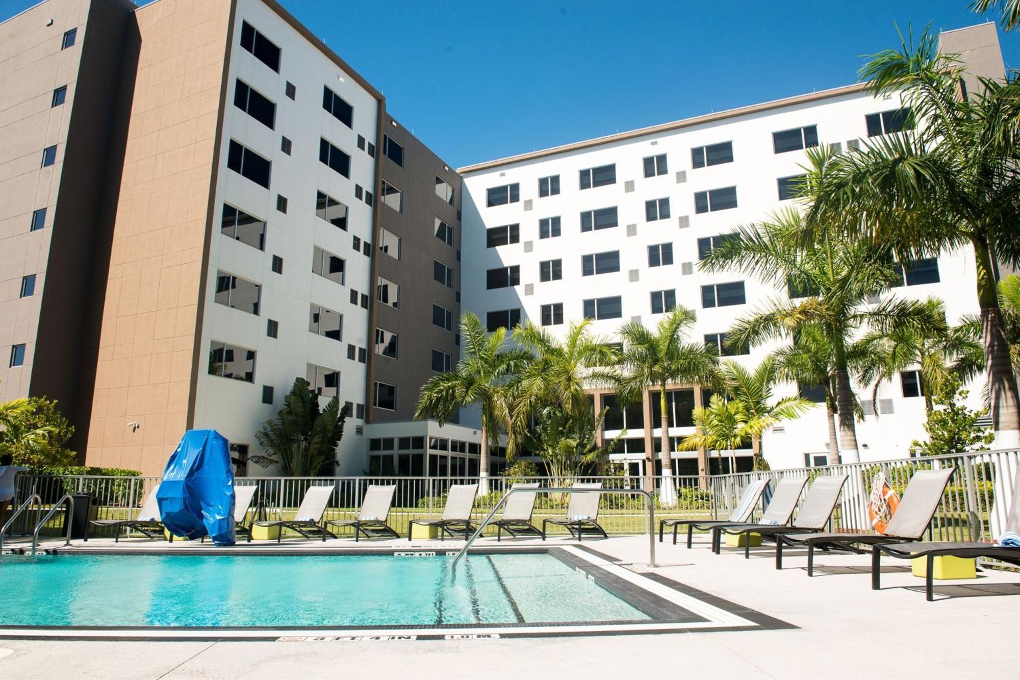 מלון Sweetwater Element Miami Doral מראה חיצוני תמונה